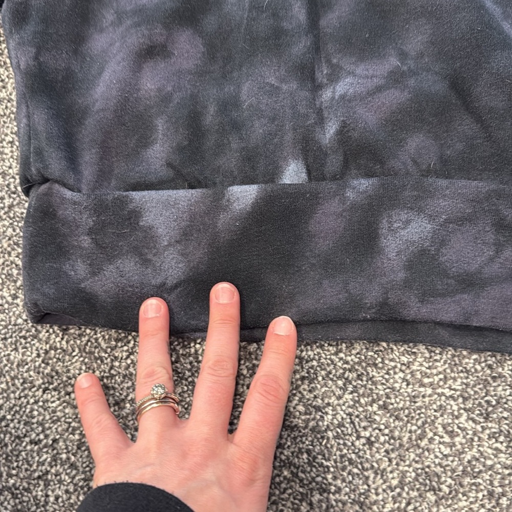 Black tie dye crew neck - Picture 2 of 4